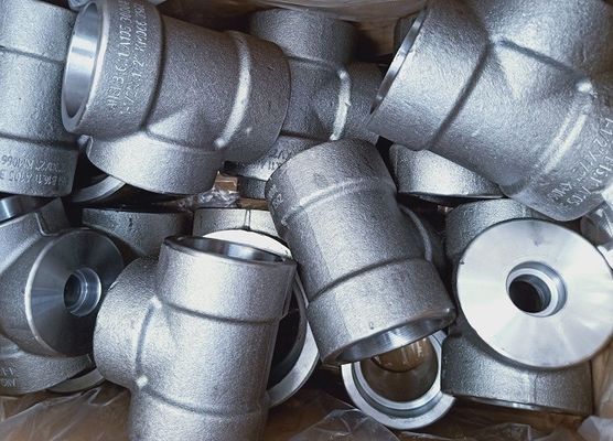 Elleboog van ASME B16.11 A105 3000 van het Contactdoospond Lassen paste Gesmede Staalmontage in