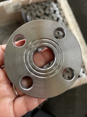DE PLAATflens DN10 VAN JIS B2220 1K 2K SS400 AAN GELE DE VERF BLINDE FLENS VAN DN1500