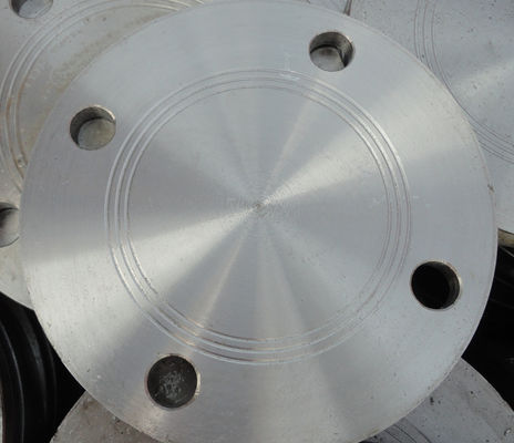 Gesmeed ZO Flensansi B16.5 B16.47 WN Blind ASME A105 Koolstofstaal 150LBS